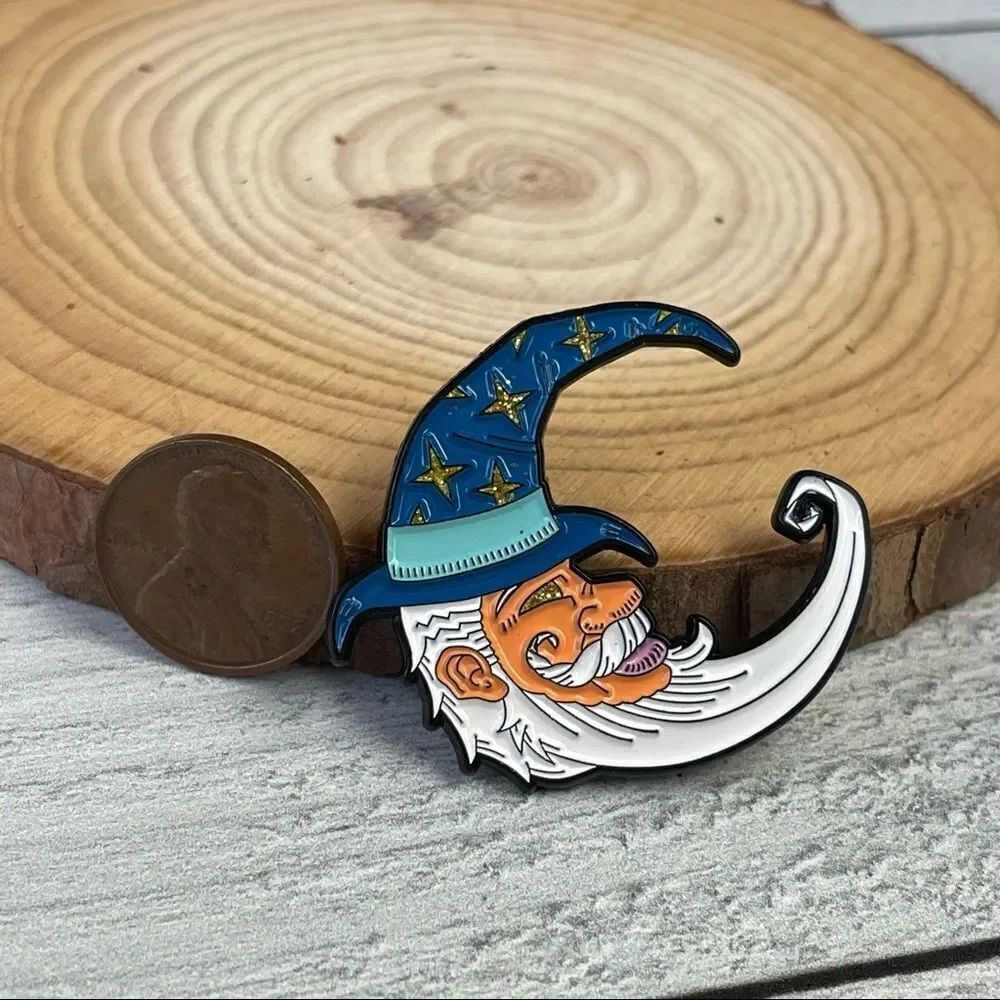Wizard Enamel Pin/ Brooch Lapel - Picture 3 of 5